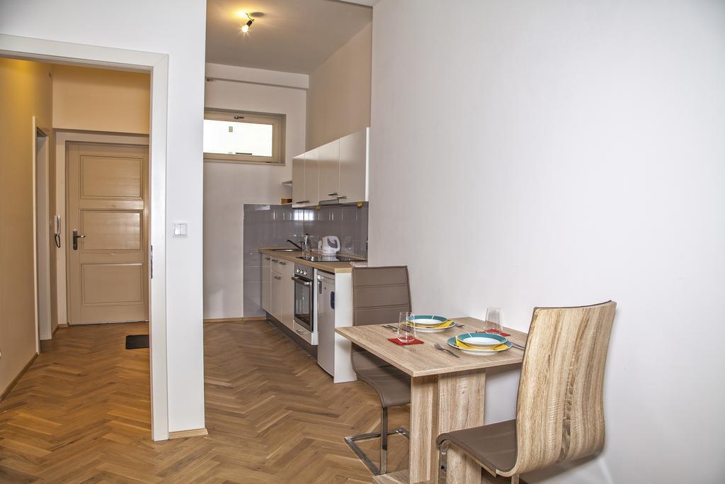 Beautiful Central Apartment Thámova Praga Esterno foto